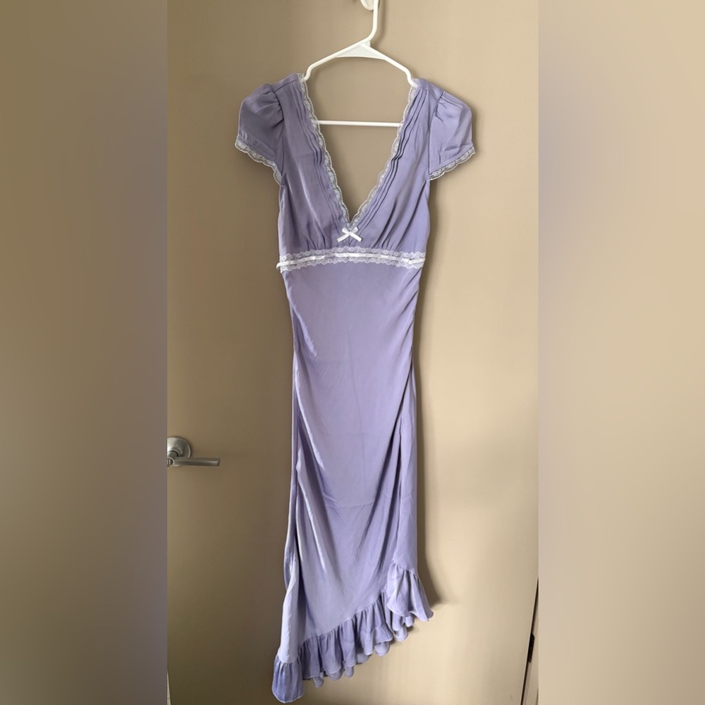 Kimchi Blue Lavender Asymmetrical Midi Dress